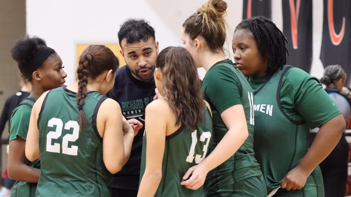 Women&rsquo;s Basketball Season Concludes in Region Tournament Play-In Game