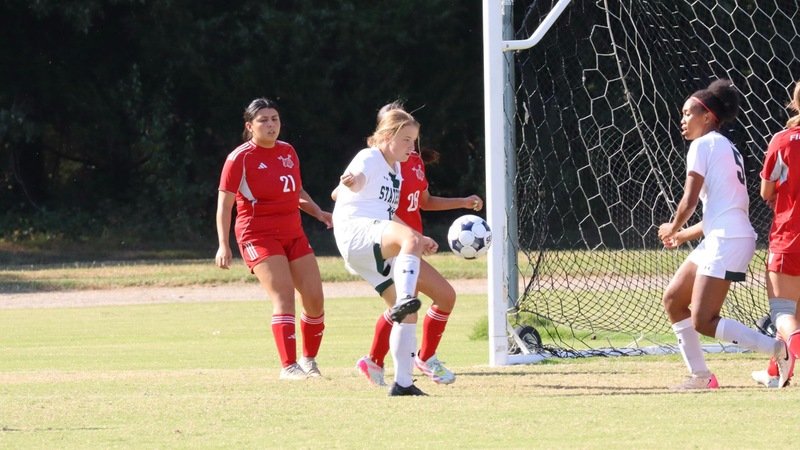 Late Equalizer Helps Statesmen Earn 2-2 Draw Against Eagles
